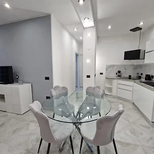 Casa vacanze La Maddalena Holiday, La Maddalena (Sassari)