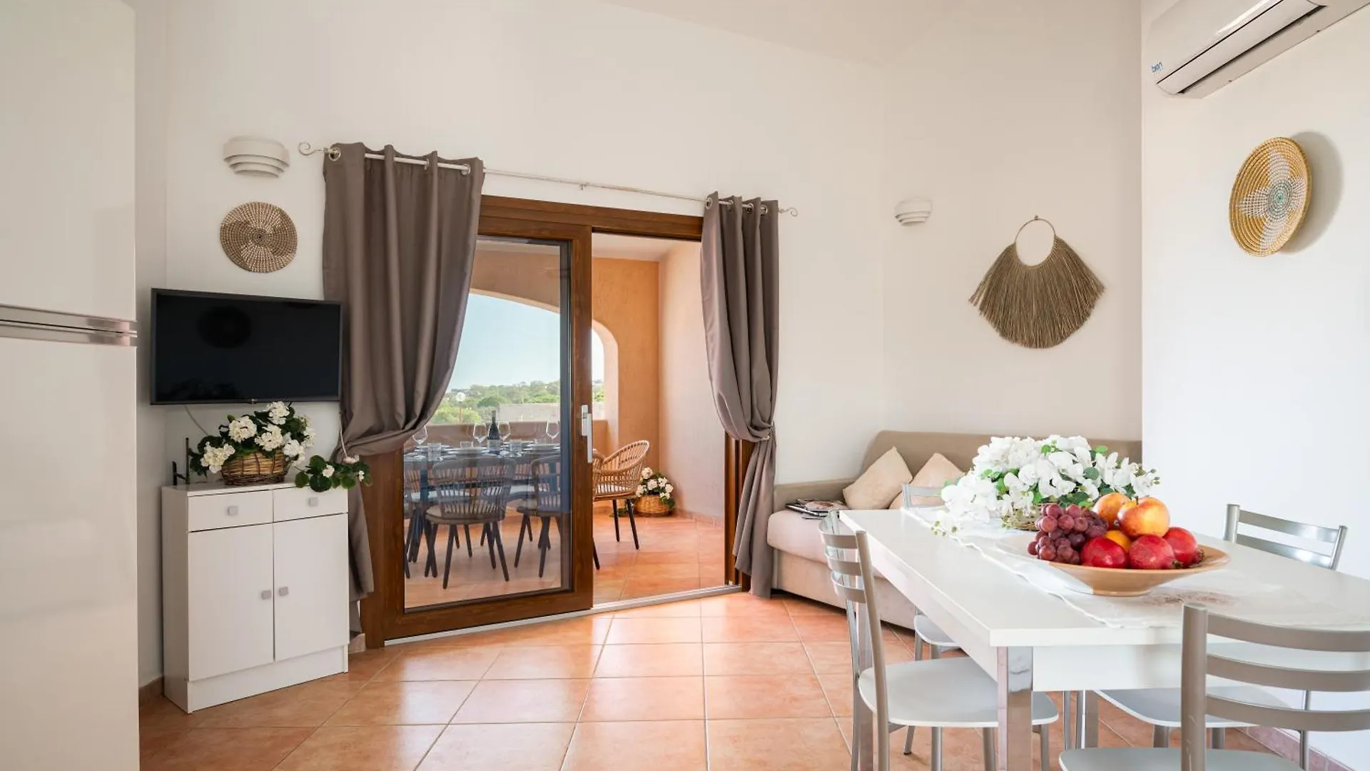 Appartamento Oasis Con Vista Mare Budoni Italia